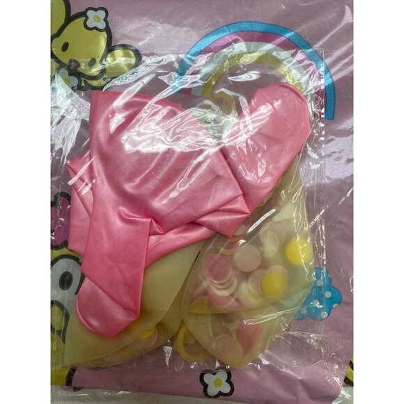 Hello Kitty My Melody Pink Party Balloon Decoration Set - Picture 4 of 5